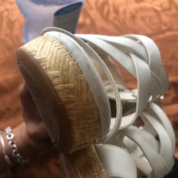 Espadrilles - Picture 4 of 6